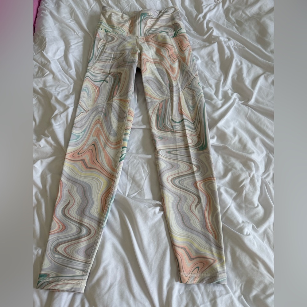 Old Navy Multicolor Swirl Leggings